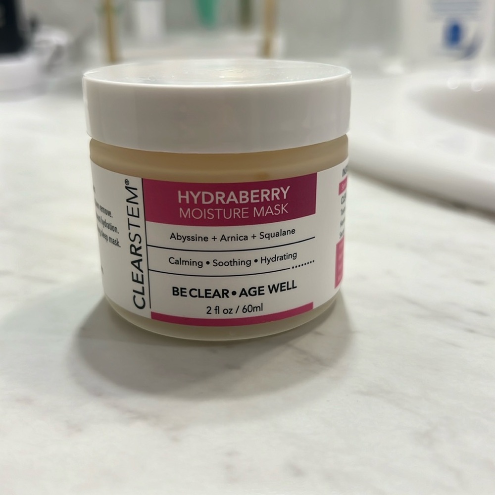 Clearstem Hydraberry Moisturizer